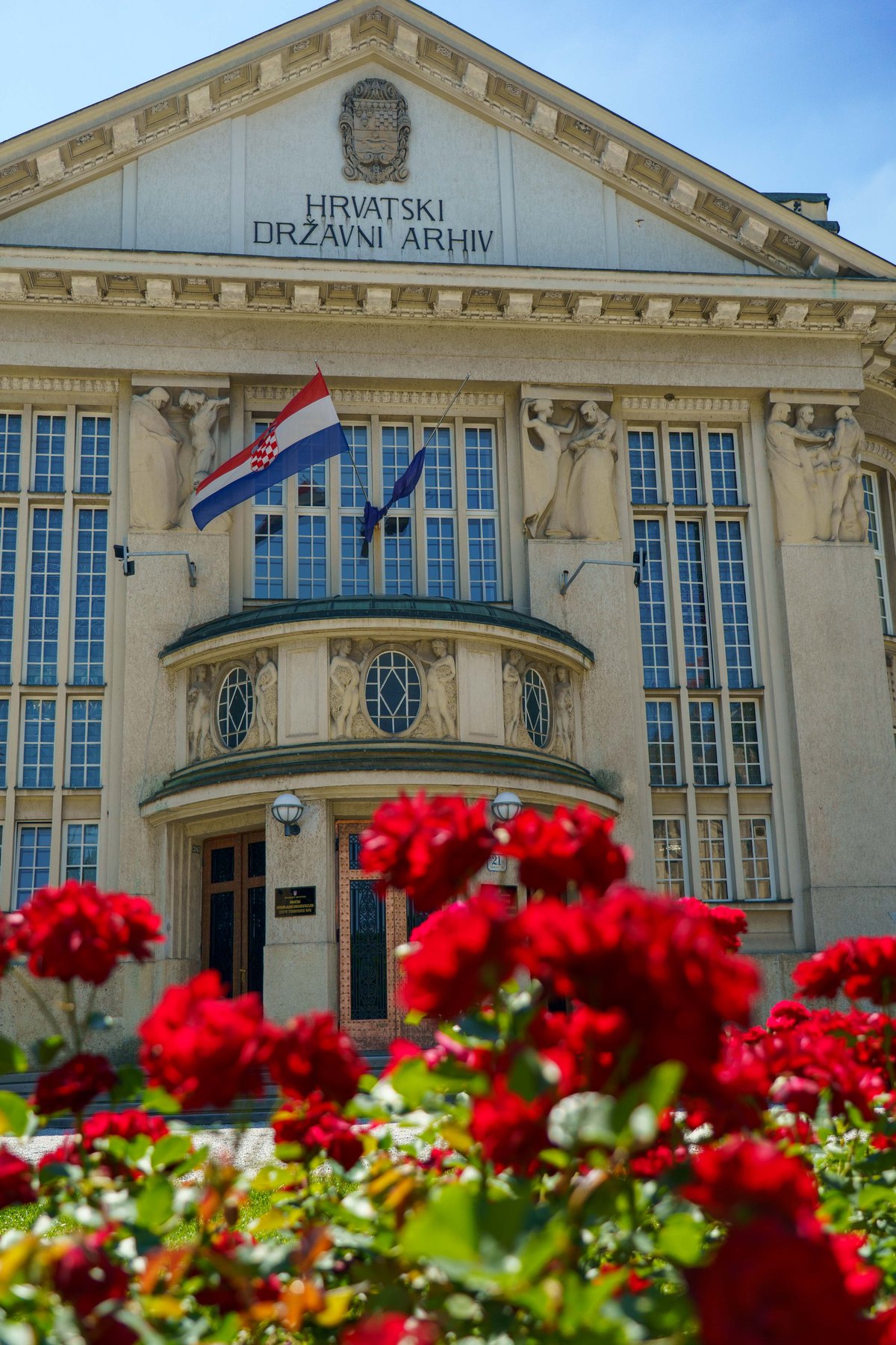 Roses outside the Croatian State Archives