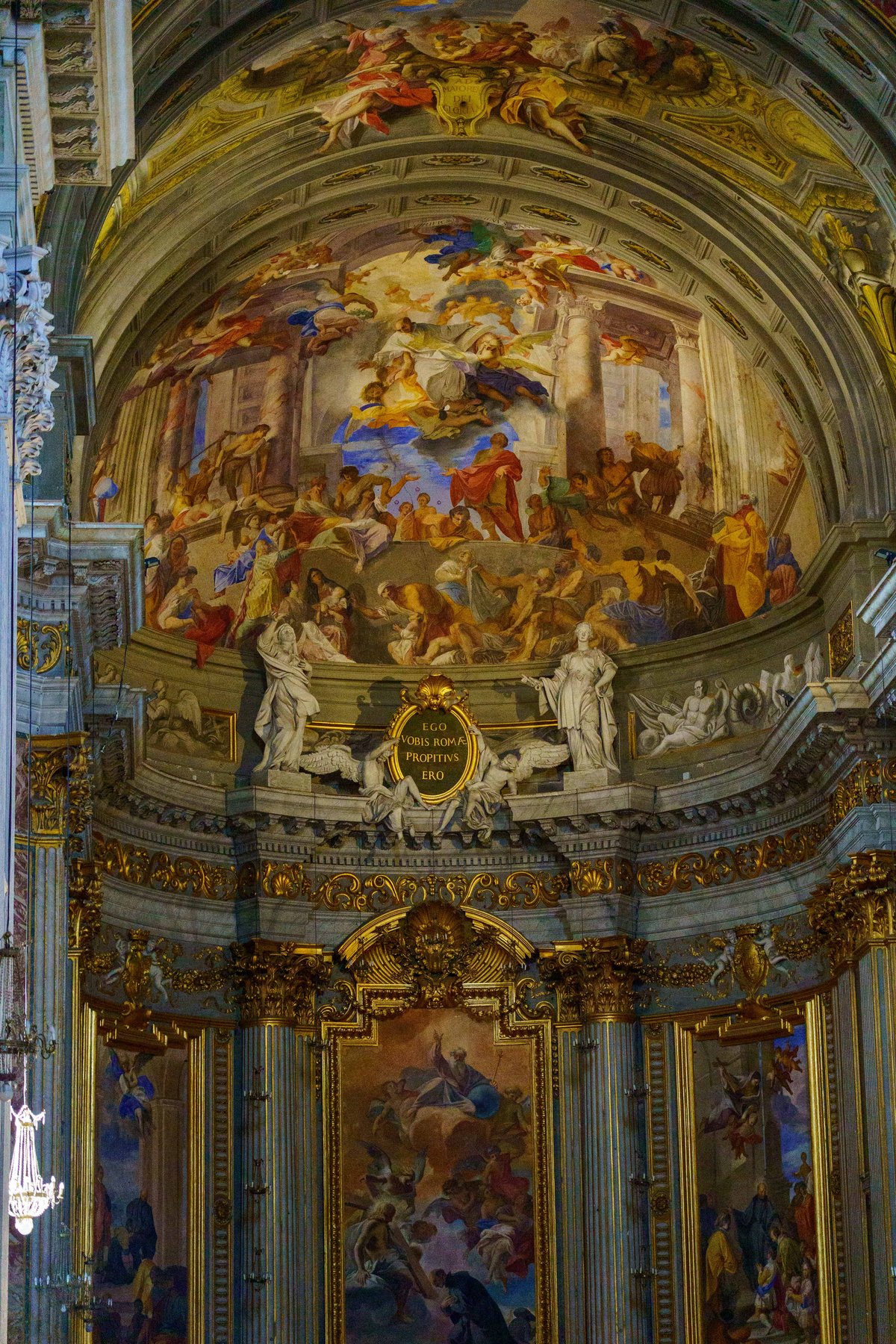 The frescoed ceiling of Chiesa Nuova